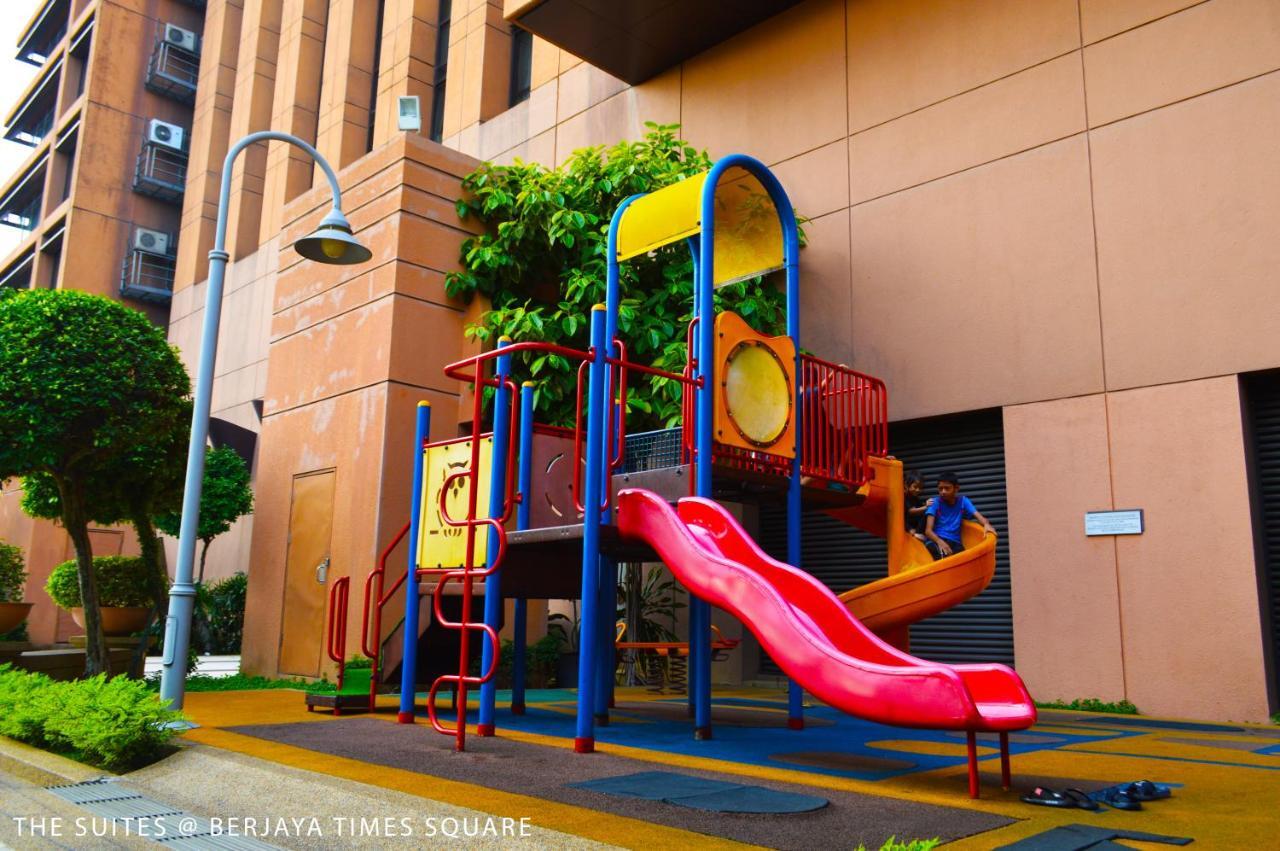 Serviced Apartments @ Times Square קואלה לומפור מראה חיצוני תמונה